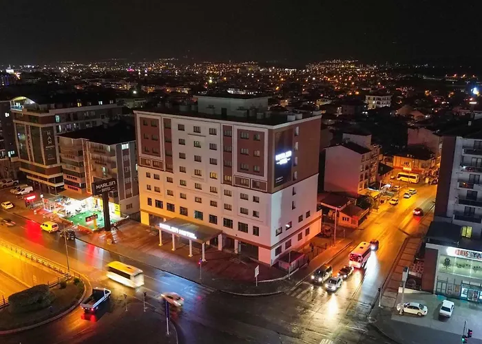 Marlen Ντενιζλί