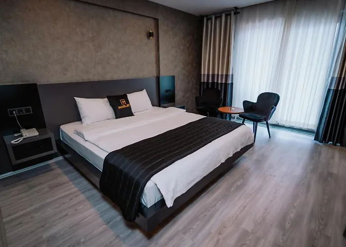 Отель Marlen 4*